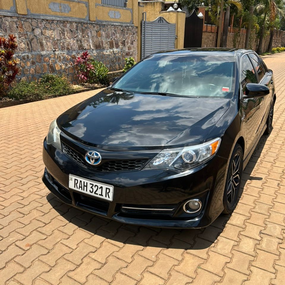 Toyota Camry – Year 2015 for sale 13,000,000 RW